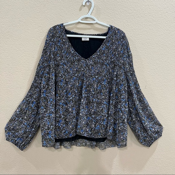 Aritzia Wilfred Daydreamer V Neck Pleated Blue Floral Puff Sleeve Sz XL Boho EUC - Picture 1 of 11